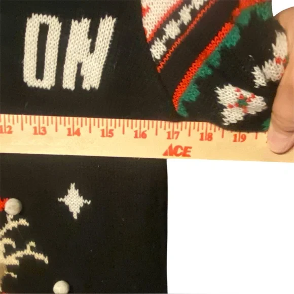 Christmas Sweater Women L Unicorn Knit Pullover L 11-13 - Picture 4 of 7